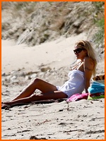 pamela-anderson_04.jpg - 255 KB