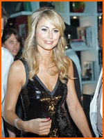 stacy-keibler_05.jpg - 150 KB