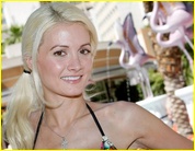 Holly Madison naked picture
