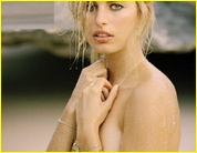 Karolina Kurkova naked picture