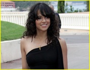 Michelle Rodriguez naked picture