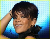 rihanna_15.jpg - 174 KB