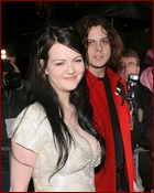 meg-white_03.jpg - 143 KB