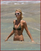 paris-hilton_05.jpg - 98 KB