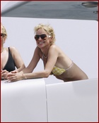 sharon-stone_07.jpg - 72 KB