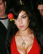 amy-winehouse_09.jpg - 83 KB