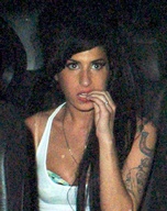 amy-winehouse_11.jpg - 109 KB
