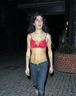 amy-winehouse_13.jpg - 131 KB