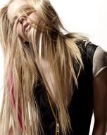avril-lavigne_04.jpg - 183 KB