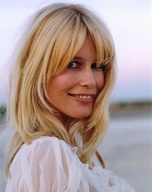 claudia-schiffer_13.jpg - 113 KB