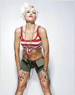 gwen-stefani_10.jpg - 58 KB