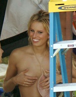 karolina-kurkova_06.jpg - 126 KB