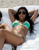 kourtney-kardashian_12.jpg - 112 KB