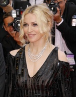madonna_13.jpg - 138 KB