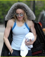 madonna_15.jpg - 152 KB