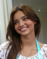 miranda-kerr_15.jpg - 104 KB