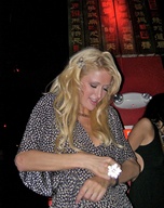 paris-hilton_16.jpg - 189 KB