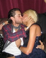 paris-hilton_01.jpg - 179 KB