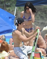 selena-gomez_08.jpg - 111 KB