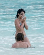 vanessa-anne-hudgens_11.jpg - 91 KB