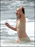 Emily Browning Nude Pictures