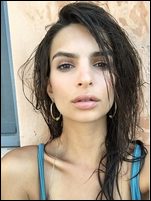 Emily Ratajkowski Nude Pictures