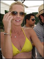 Jennie Garth Nude Pictures