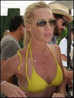 Jennie Garth Nude Pictures