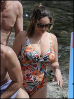 Kelly Brook Nude Pictures