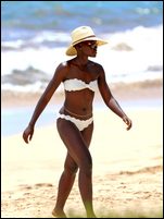 Lupita Nyongo Nude Pictures