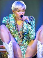 Miley Cyrus Nude Pictures