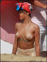 Rihanna Nude Pictures