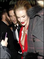 Rosie Huntington Whiteley Nude Pictures