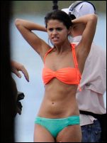 Selena Gomez Nude Pictures