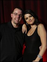 Selena Gomez Nude Pictures