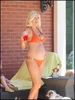 Tori Spelling Nude Pictures