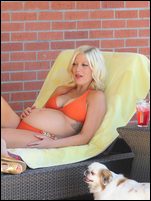 Tori Spelling Nude Pictures