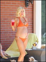 Tori Spelling Nude Pictures