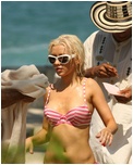 christina-aguilera_08.jpg - 96 KB