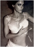Amanda Peet nude