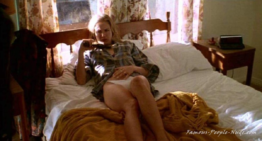 Renee Zellweger Naked Pics 99