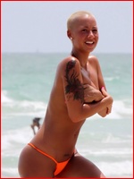 amber-rose_03.jpg - 80 KB