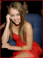 miley-cyrus_10.jpg - 204 KB