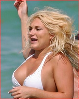 brooke-hogan_04.jpg - 140 KB