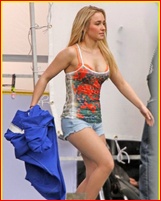 hayden-panettiere_05.jpg - 86 KB