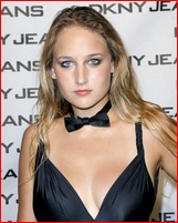 leelee-sobieski_01.jpg - 90 KB