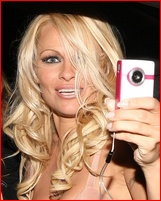 pamela-anderson_14.jpg - 214 KB