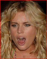 rebecca-romijn_04.jpg - 195 KB
