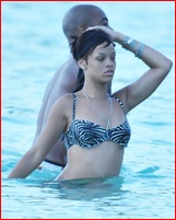 rihanna_12.jpg - 189 KB