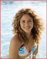 shakira_07.jpg - 191 KB